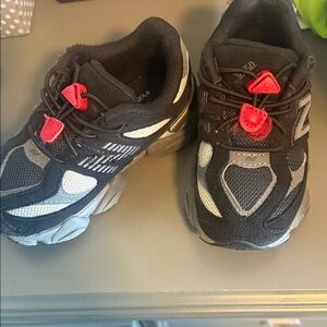 Kids New Balance 9060 Black and Gray Athletic Shoes